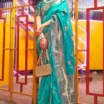 banarasi silk green saree Green Banarasi Saree for wedding Green Banarasi Saree with contrast blouse Light Green Banarasi Saree Bottle Green Banarasi Silk Saree Banarasi silk green saree price Green Banarasi Saree look Bottle Green Banarasi Saree with contrast Blouse Banarasi silk green saree for wedding