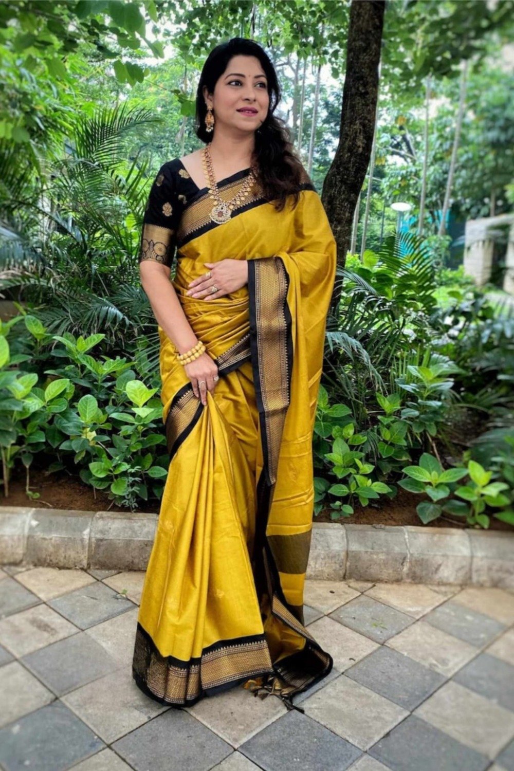 Chandrakor Paithani Saree - Mukesh Sadi